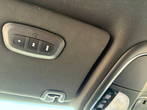 Used 2020 Jeep Cherokee High Altitude AWD/4WD image 31