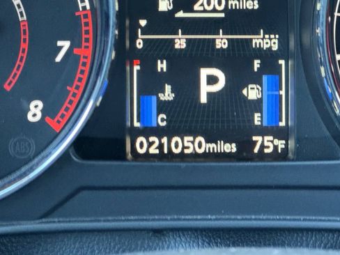 Used 2025 Mitsubishi Outlander Sport LE image 26