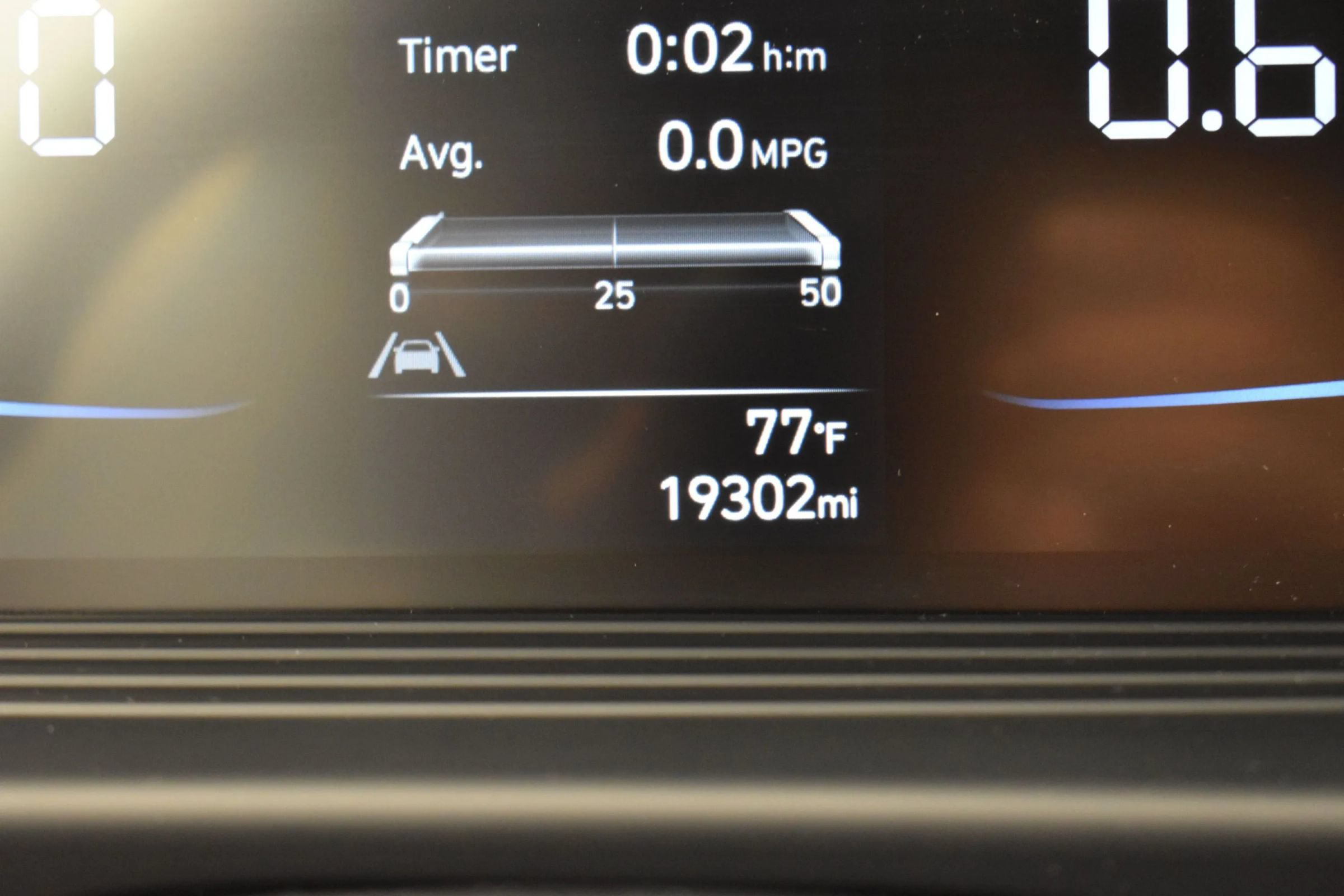 Used 2025 Hyundai Venue Limited FWD image 28