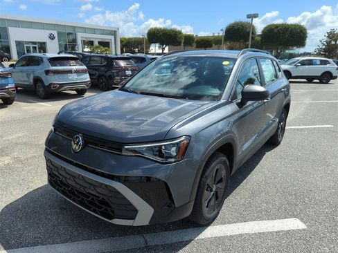 New 2025 Volkswagen Taos S image 10