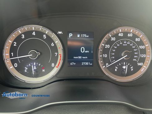 Used 2021 Hyundai Venue SEL FWD image 13
