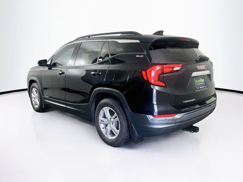 Used 2018 GMC Terrain SLE w/ Driver Convenience Package FWD image 5