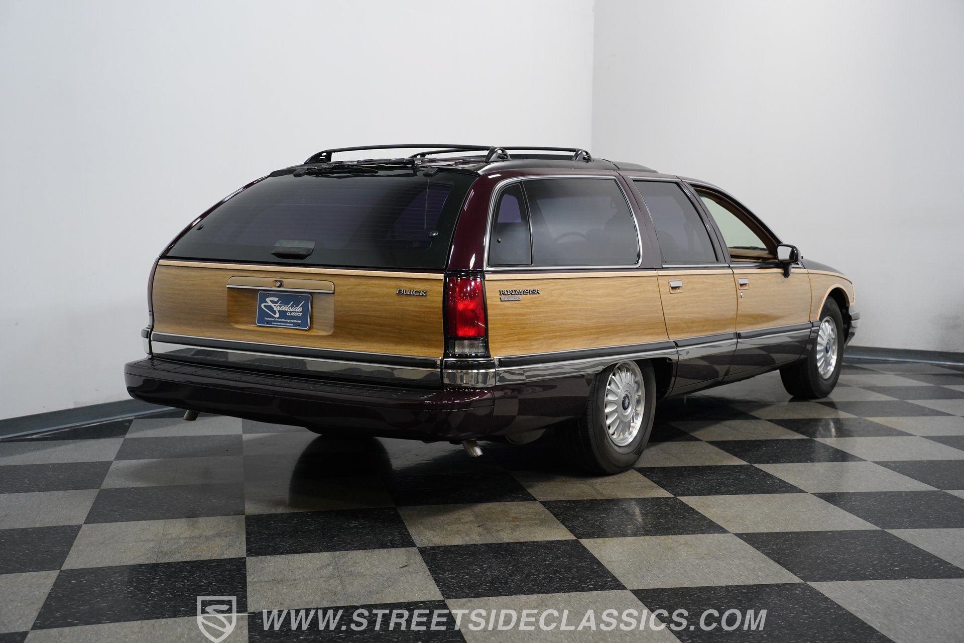 Used 1994 Buick Roadmaster Estate RWD image 12