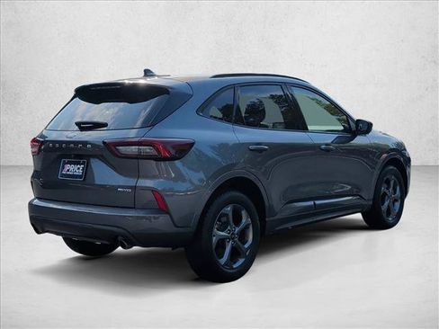 Used 2023 Ford Escape ST-Line AWD/4WD image 5