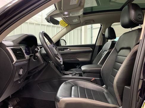 Used 2021 Volkswagen Atlas SEL Premium AWD/4WD image 16
