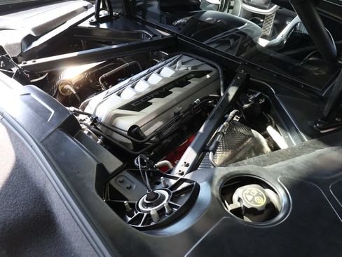 Used 2023 Chevrolet Corvette Stingray Preferred Cpe w/ Z51 Performance Package RWD image 16