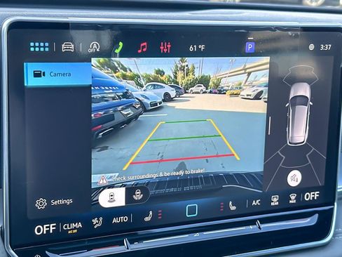 New 2026 Volkswagen Tiguan SE R-Line image 18