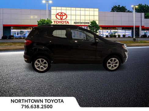 Used 2020 Ford EcoSport SE image 12