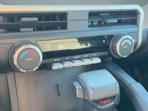 Used 2024 Toyota Tacoma TRD Off-Road image 25