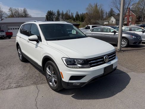 Used 2021 Volkswagen Tiguan SEL AWD/4WD image 7