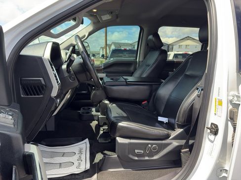 Used 2018 Ford F350 Lariat w/ Lariat Ultimate Package AWD/4WD image 18