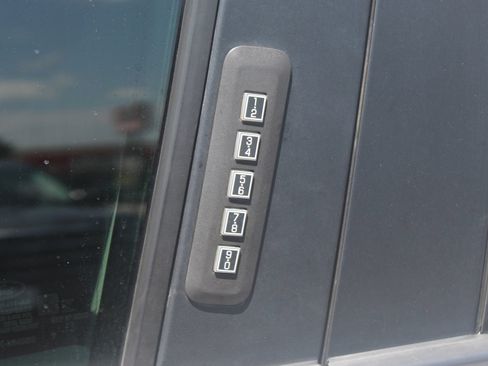 Used 2023 Ford Maverick Lariat w/ Black Appearance Package FWD image 4