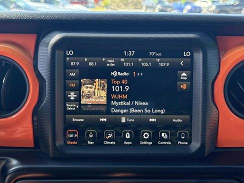 Used 2021 Jeep Wrangler Unlimited Sport AWD/4WD image 23