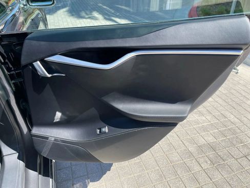 Used 2020 Tesla Model S Long Range image 33
