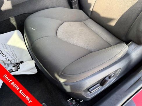 Used 2023 Toyota Camry LE w/ Convenience Package FWD image 17