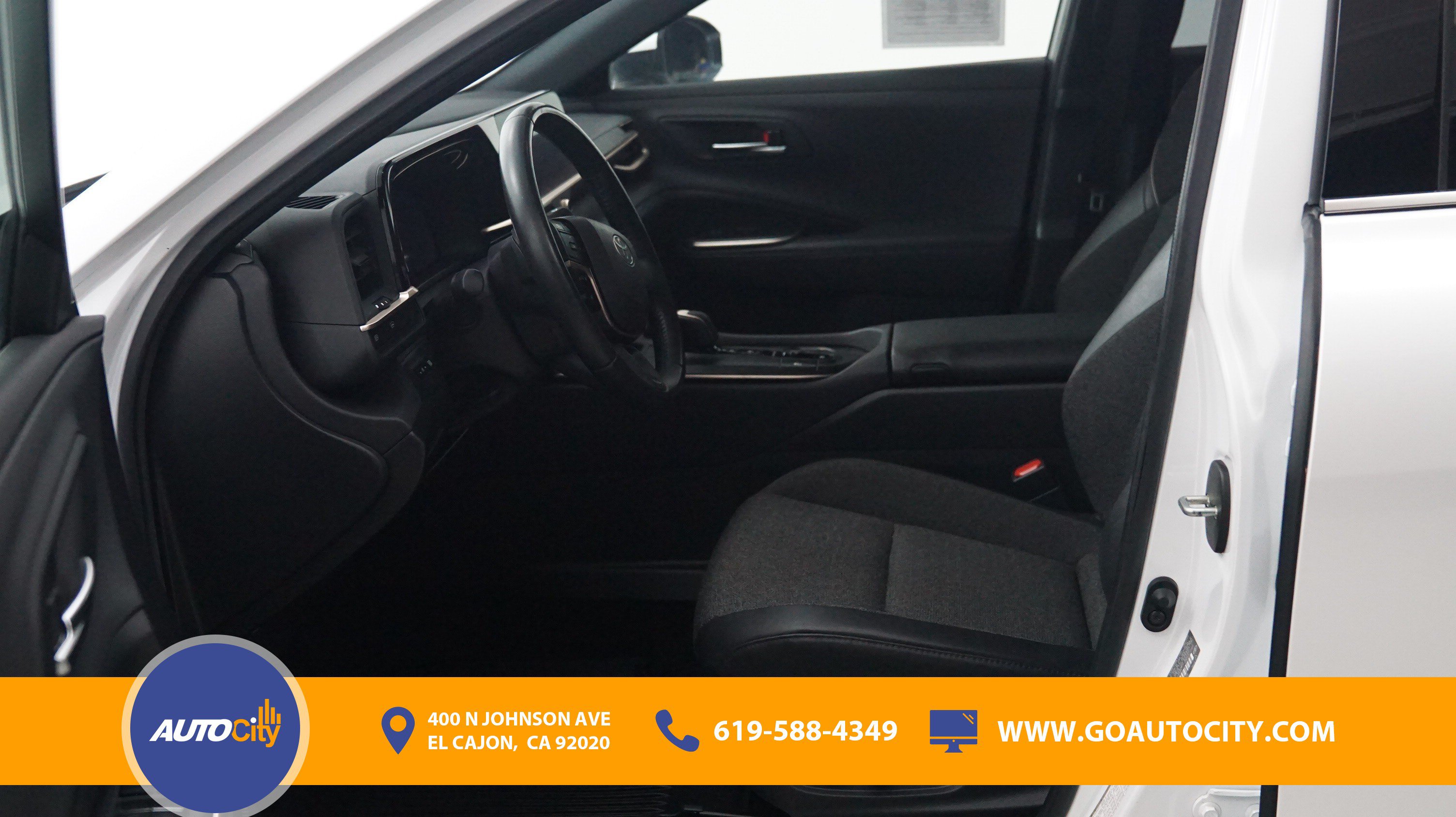 Used 2023 Toyota Crown AWD/4WD image 9