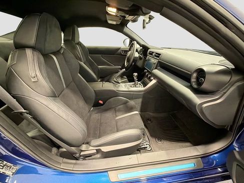 Certified 2025 Toyota GR86 Premium w/ ALL Weather Mat Package (TMS) RWD image 20