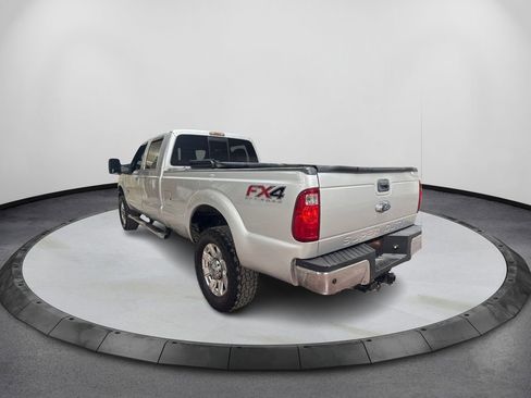 Used 2015 Ford F250 Lariat w/ Lariat Ultimate Package AWD/4WD image 7