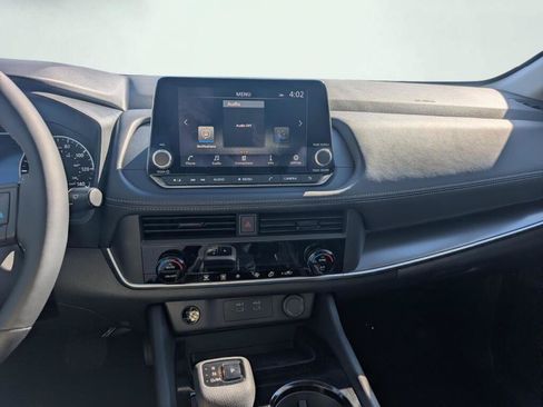 New 2026 Nissan Rogue SV AWD/4WD image 30