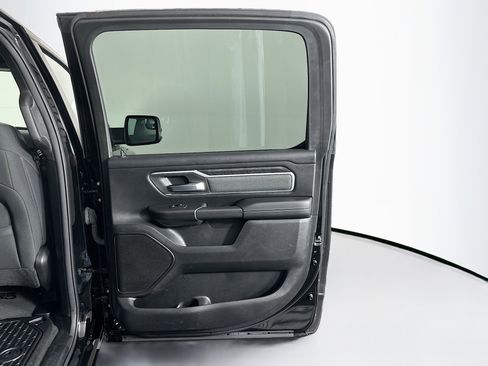 Used 2023 RAM 1500 Big Horn AWD/4WD image 29