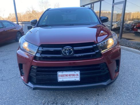 Used 2019 Toyota Highlander SE image 5