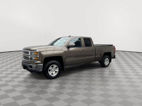 Used 2015 Chevrolet Silverado 1500 LT w/ All Star Edition AWD/4WD image 33