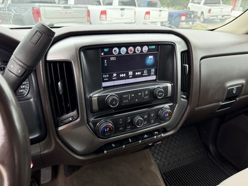 Used 2016 Chevrolet Silverado 1500 LT w/ Texas Edition RWD image 19