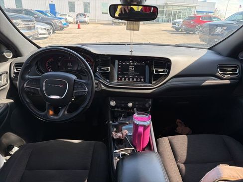 Used 2022 Dodge Durango SXT w/ Blacktop Package image 5