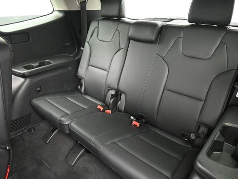 Used 2024 Kia Telluride S w/ S Sunroof Package image 28