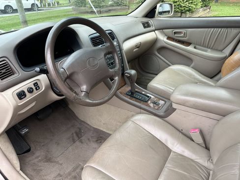 Used 1997 Lexus ES 330 FWD image 16