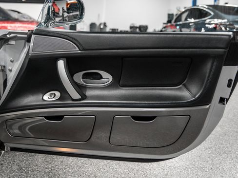 Used 2001 BMW Z8 image 29