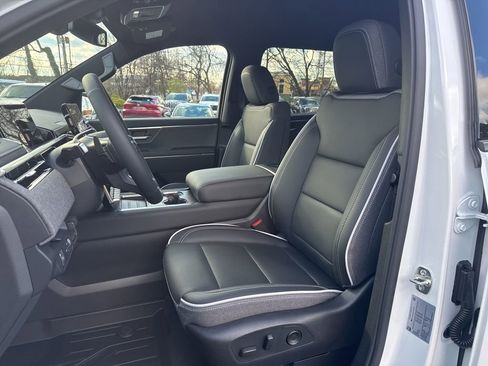 New 2026 GMC Sierra EV Elevation image 10