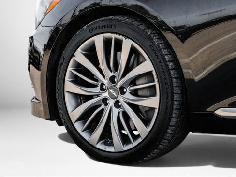 Used 2015 Hyundai Genesis 5.0 w/ Option Group 05 RWD image 59