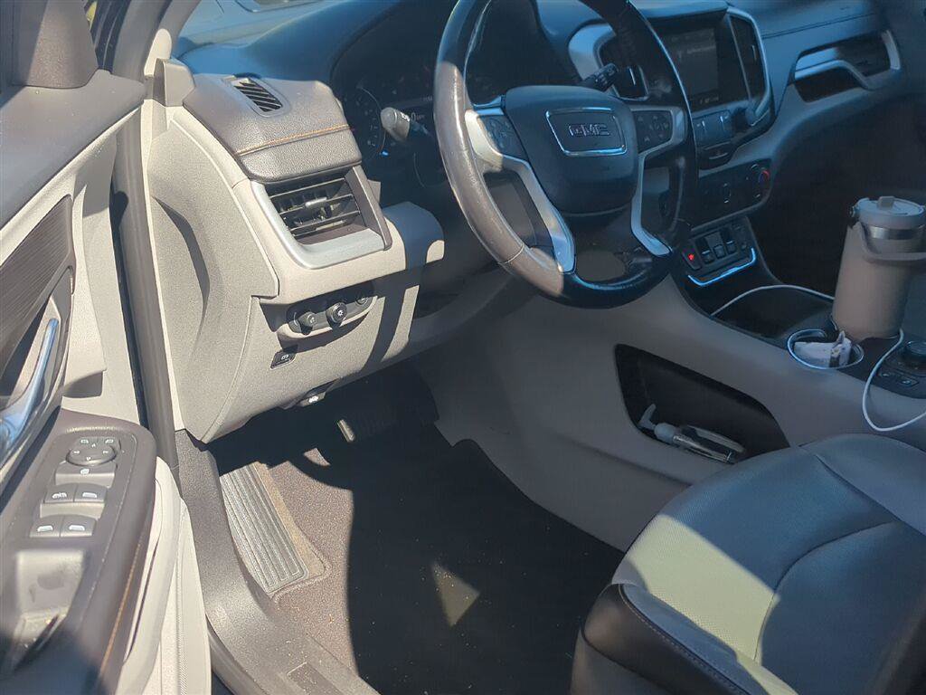 Used 2020 GMC Terrain SLT AWD/4WD image 5