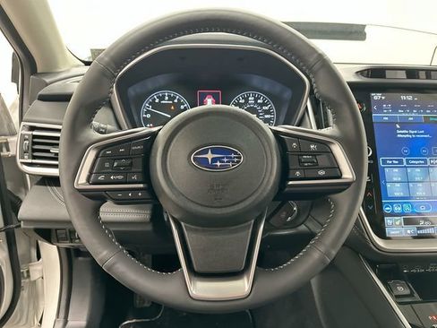 Used 2025 Subaru Outback Touring XT AWD/4WD image 8