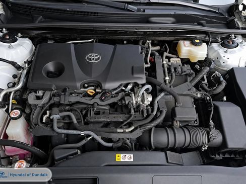 Used 2022 Toyota Camry LE FWD image 11