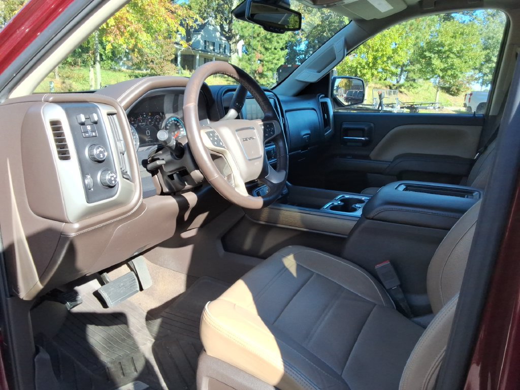 Certified 2017 GMC Sierra 1500 Denali w/ Denali Ultimate Package AWD/4WD image 22