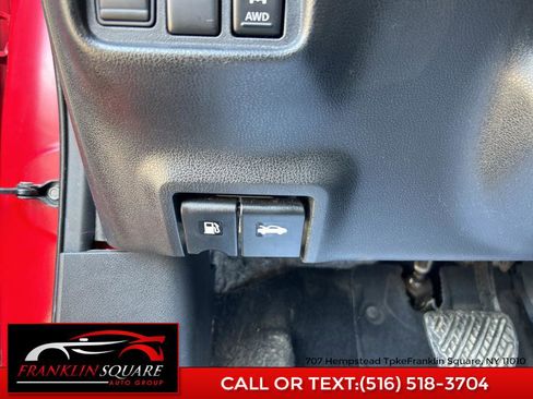 Used 2015 Nissan Juke S image 42