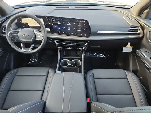 New 2026 Chevrolet Traverse LT w/ Midnight/Sport Edition image 9