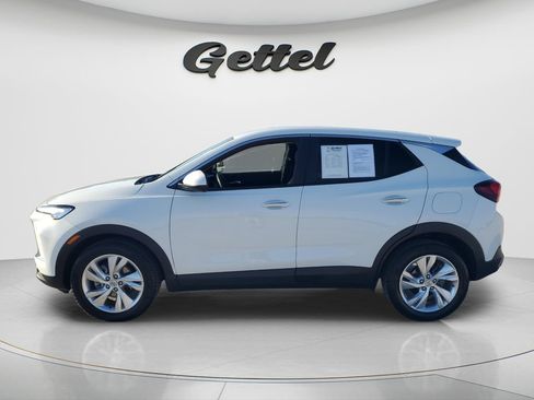 Used 2025 Buick Encore GX Preferred FWD image 8