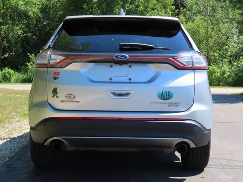 Used 2016 Ford Edge Titanium w/ Equipment Group 302A AWD/4WD image 5