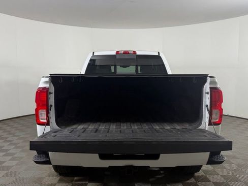 Used 2018 Chevrolet Silverado 1500 LTZ Z71 w/ LTZ Plus Package AWD/4WD image 11