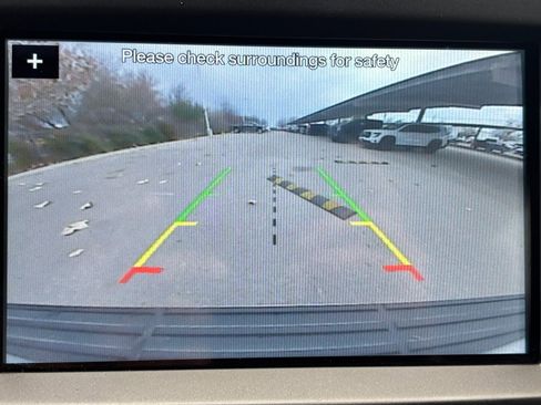 Used 2017 Lincoln Navigator Select image 9