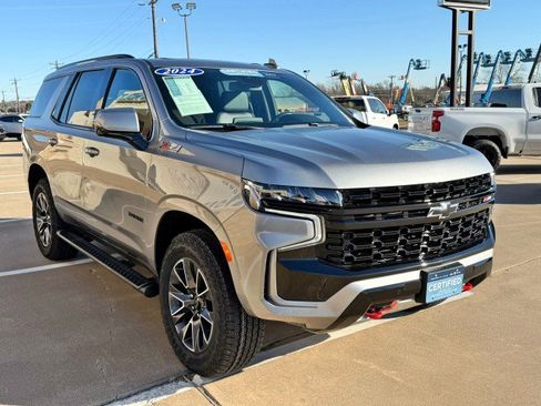 Certified 2024 Chevrolet Tahoe Z71 w/ Luxury Package image 7