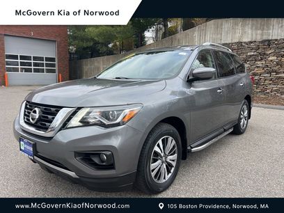 Used 2020 Nissan Pathfinder SV