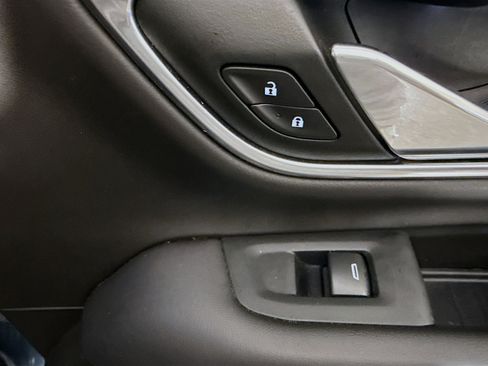 Used 2021 Chevrolet Tahoe LS image 31