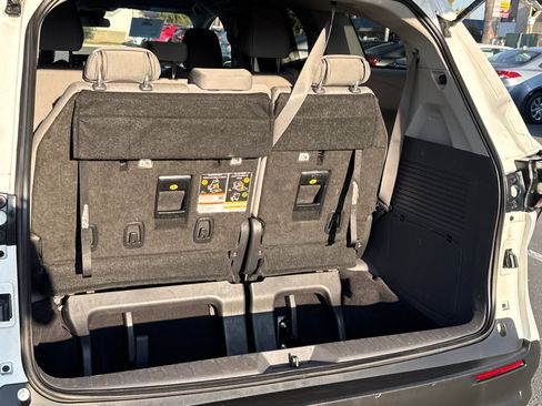 Certified 2024 Toyota Sienna LE image 14