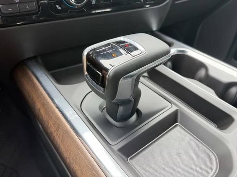 Used 2023 Chevrolet Silverado 1500 High Country w/ High Country Premium Package AWD/4WD image 25