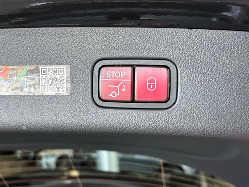 New 2026 Mercedes-Benz GLC 300 4MATIC image 30