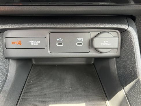 Certified 2025 Honda Civic Sport image 17